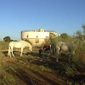 Paraje La Lambra Hotel Rus